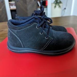 Primigi Suede booties Toddler boys Sz 8